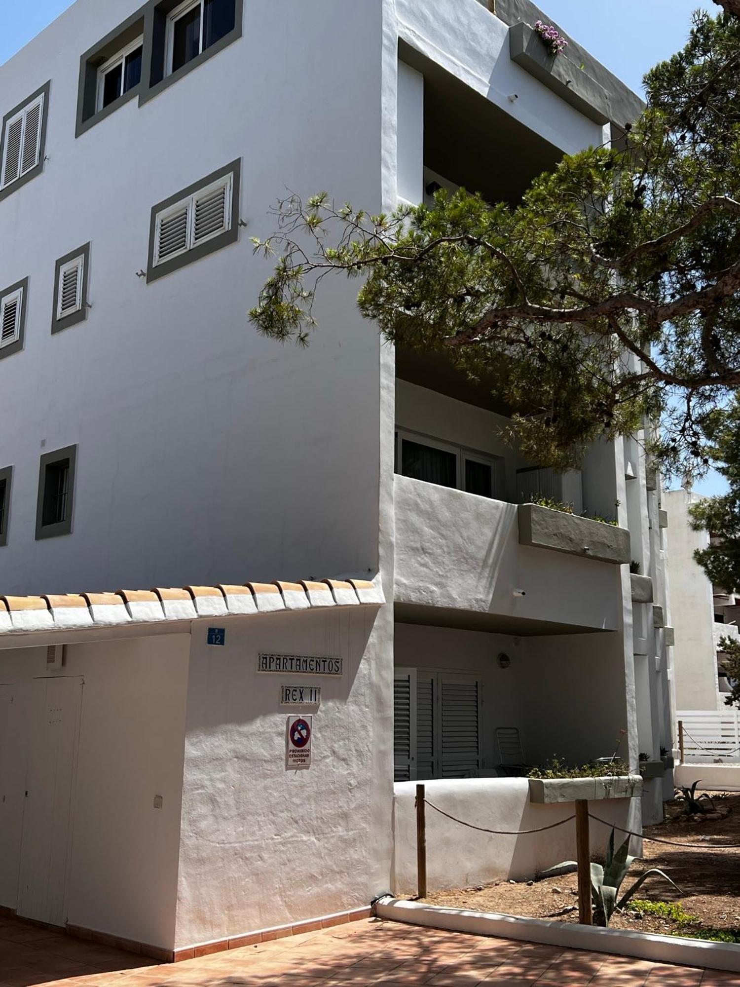 Edificio Rexii Apartment Es Pujols Exterior photo