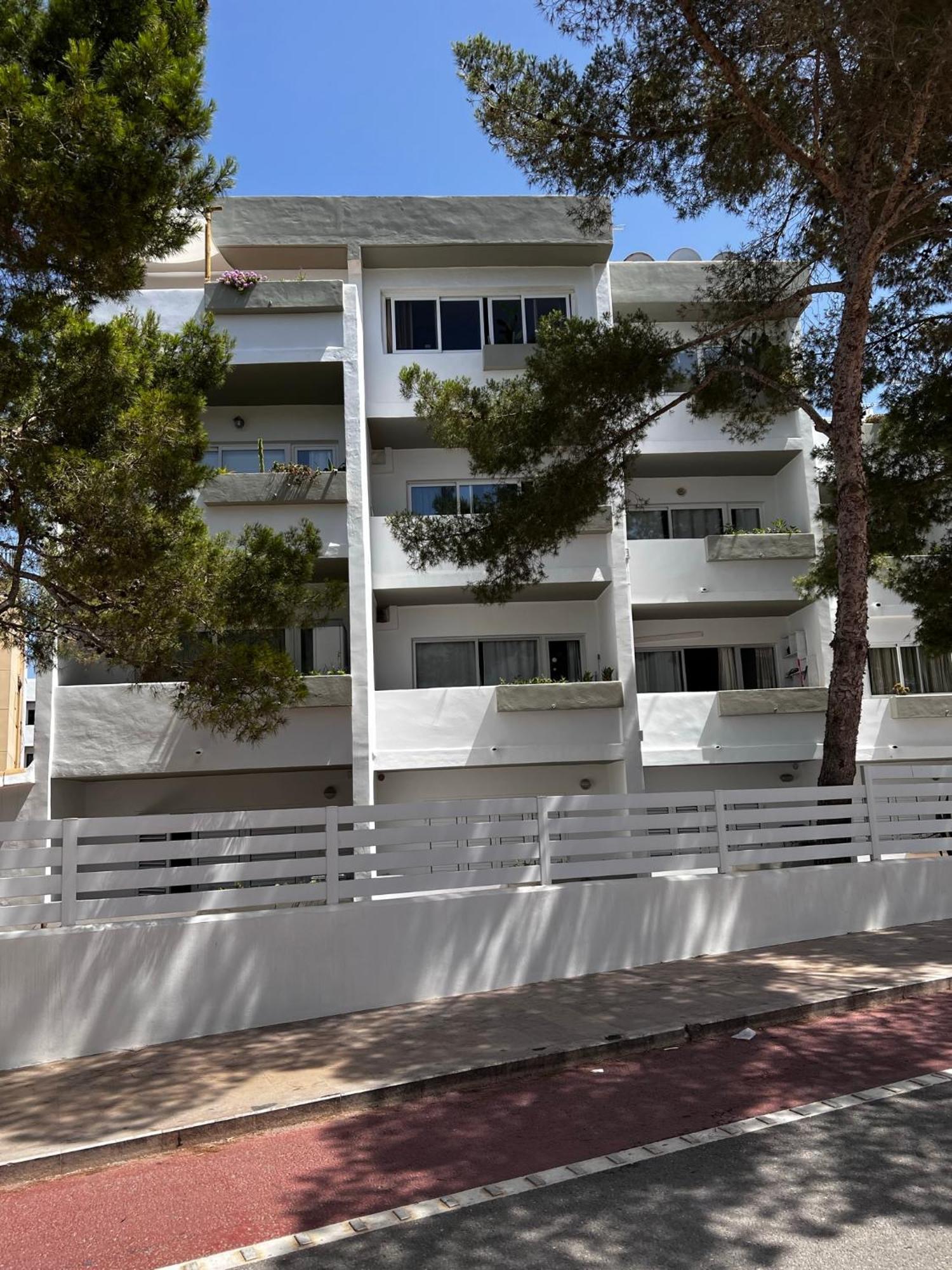 Edificio Rexii Apartment Es Pujols Exterior photo